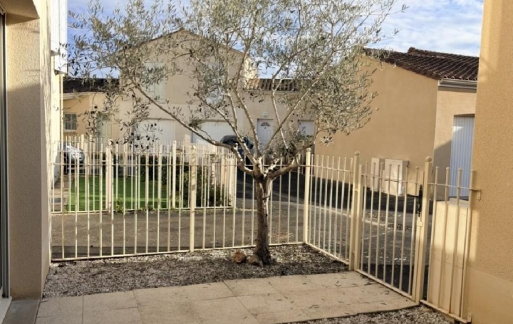 Maison RUFFEC (16700)  97 m2 179 900 € 