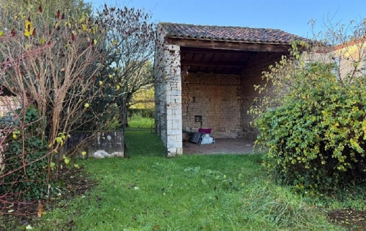 Maison MANSLE (16230)  75 m2 99 900 € 