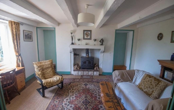 Maison CIVRAY (86400)  59 m2 86 000 € 