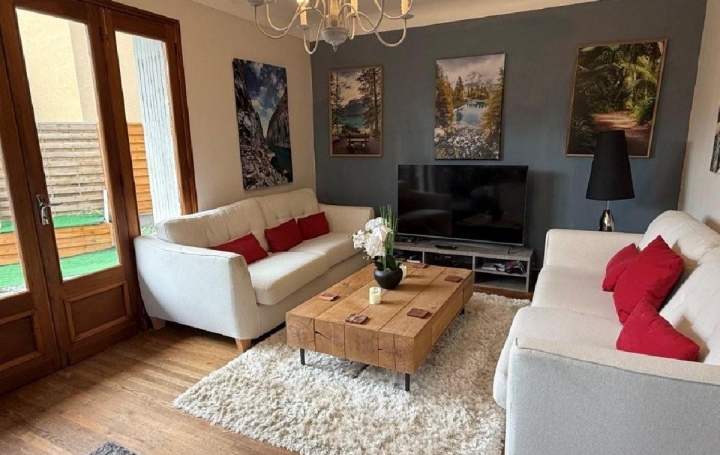 Maison RUFFEC (16700)  100 m2 143 225 € 