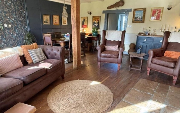 Maison LIZANT (86400)  126 m2 180 850 € 