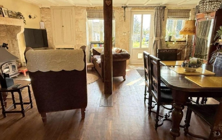 Maison LIZANT (86400)  126 m2 180 850 € 