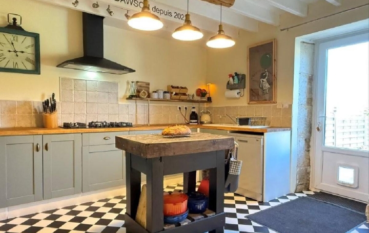 Maison LIZANT (86400)  126 m2 180 850 € 