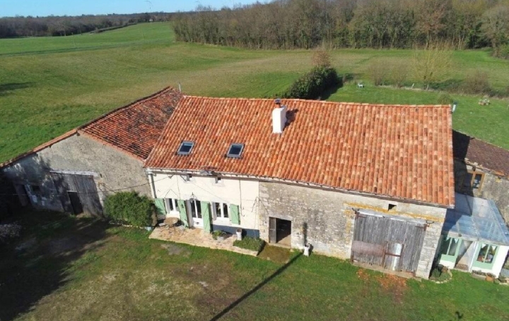 Maison LIZANT (86400)  126 m2 180 850 € 