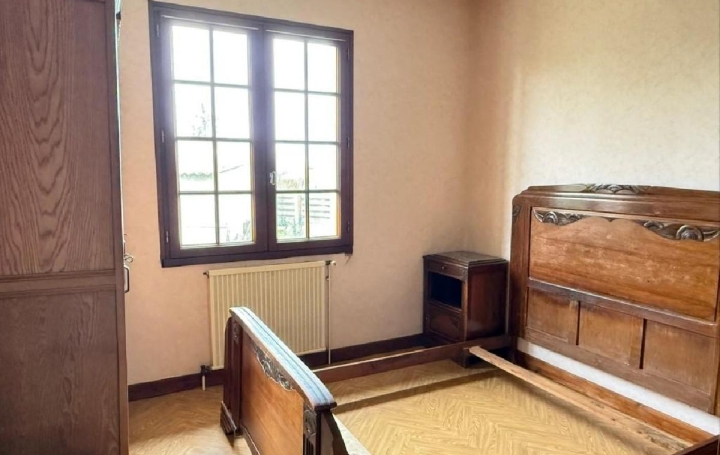 Maison RUFFEC (16700)  90 m2 117 200 € 