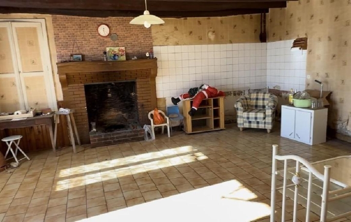 Maison NANTEUIL-EN-VALLEE (16700)  62 m2 75 000 € 