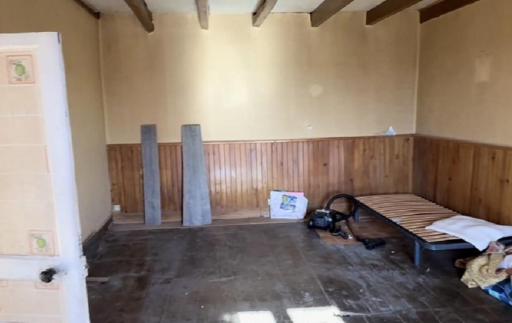 Maison NANTEUIL-EN-VALLEE (16700)  62 m2 75 000 € 