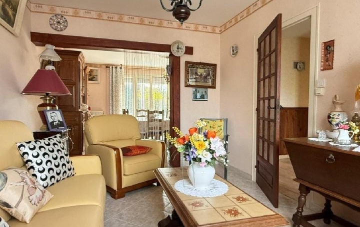 Maison RUFFEC (16700)  111 m2 148 925 € 