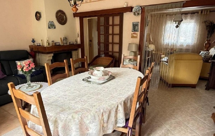 Maison RUFFEC (16700)  111 m2 148 925 € 