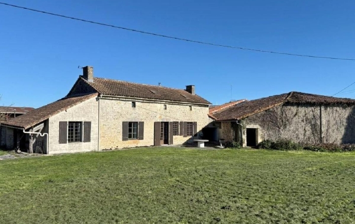 Maison CIVRAY (86400)  149 m2 123 650 € 