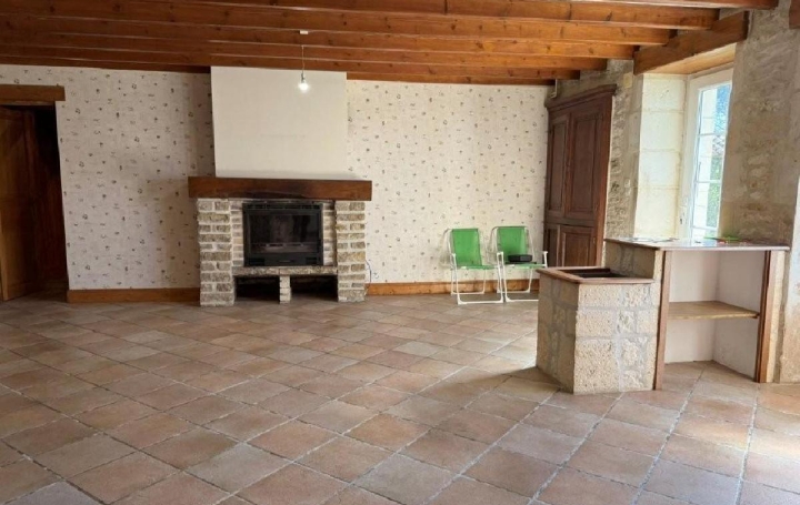 Maison VILLEFAGNAN (16240)  184 m2 202 120 € 