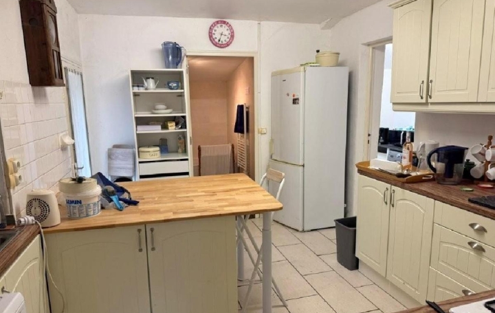 Maison NANTEUIL-EN-VALLEE (16700)  125 m2 170 200 € 