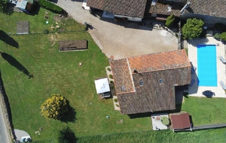 Maison SAUZE-VAUSSAIS (79190)  166 m2 223 400 € 