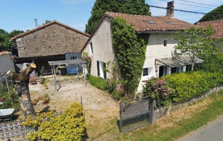 Maison NANTEUIL-EN-VALLEE (16700)  78 m2 80 200 € 