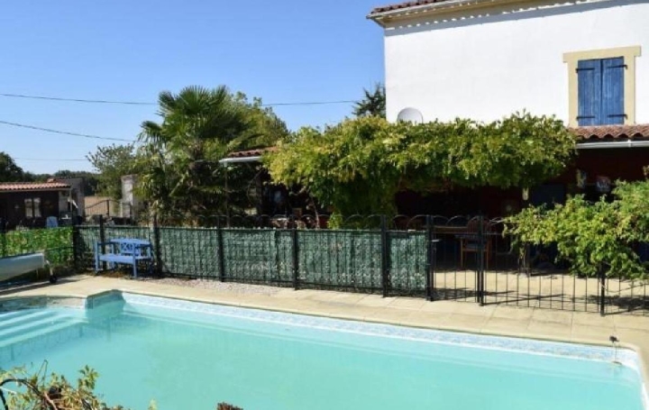 Maison MANSLE (16230)  178 m2 239 350 € 