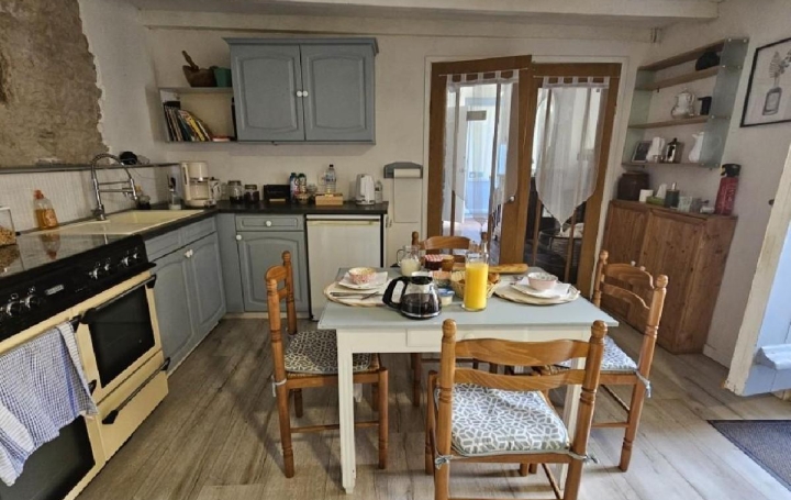 Maison VILLEFAGNAN (16240)  205 m2 223 400 € 