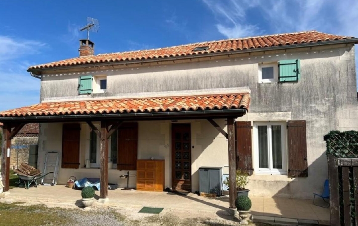 Maison VILLEFAGNAN (16240)  103 m2 99 950 € 