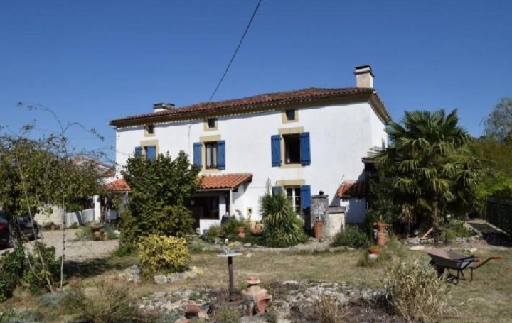 Maison MANSLE (16230)  178 m2 223 400 € 