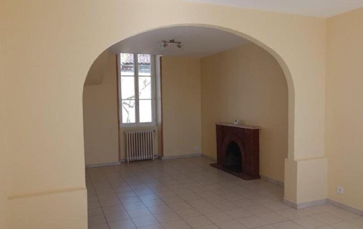 Maison AUNAC (16460)  147 m2 149 990 € 