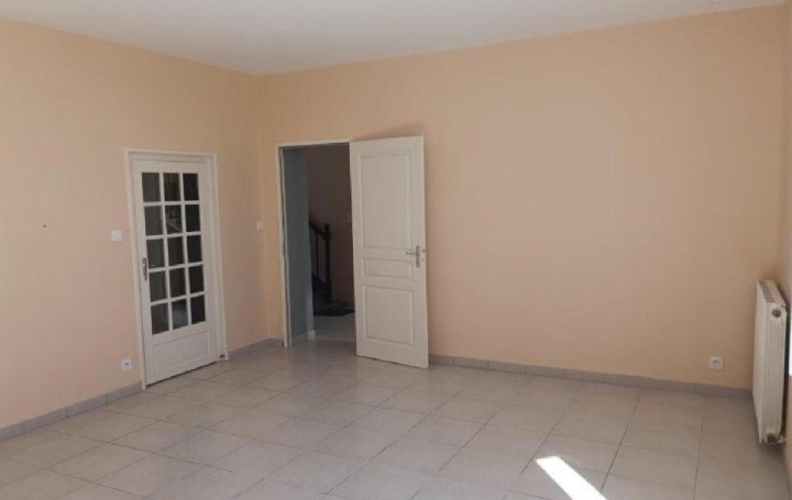 Maison AUNAC (16460)  147 m2 149 990 € 