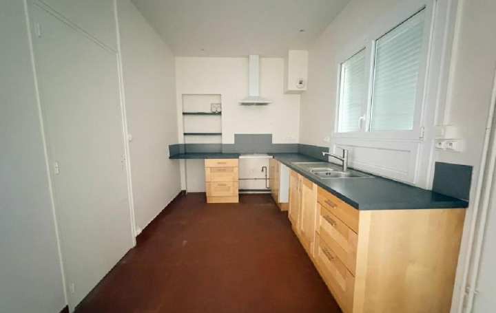Maison AUNAC (16460)  146 m2 159 550 € 