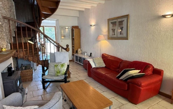 Maison CIVRAY (86400)  66 m2 129 000 € 
