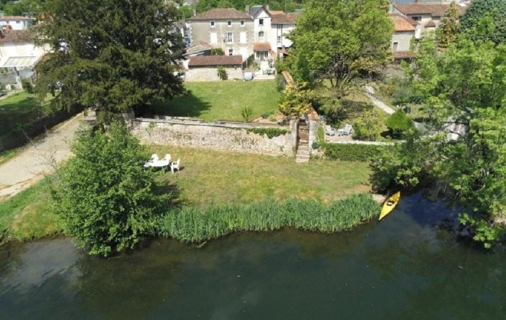 Maison CIVRAY (86400)  66 m2 129 000 € 
