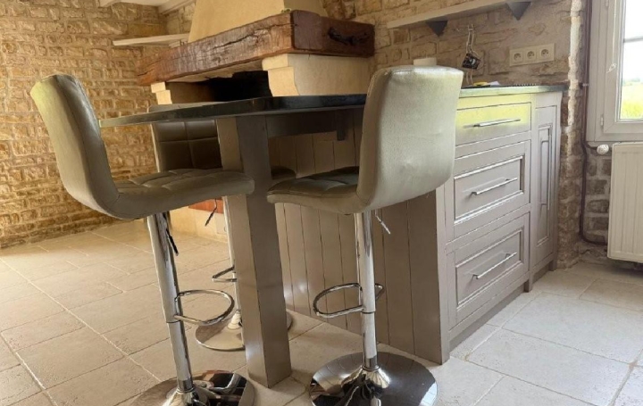Maison AIGRE (16140)  214 m2 276 500 € 