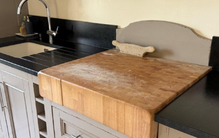 Maison AIGRE (16140)  214 m2 276 500 € 
