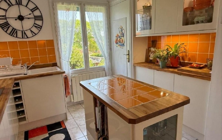 Maison CIVRAY (86400)  79 m2 105 375 € 