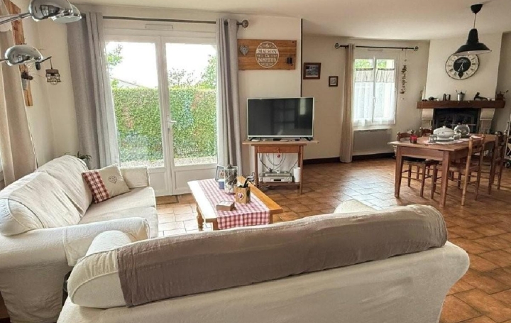 Maison VERTEUIL-SUR-CHARENTE (16510)  106 m2 191 485 € 