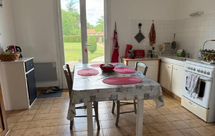 Maison VERTEUIL-SUR-CHARENTE (16510)  106 m2 191 485 € 