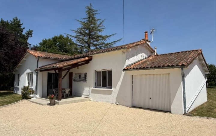 Maison CHARROUX (86250)  80 m2 123 650 € 