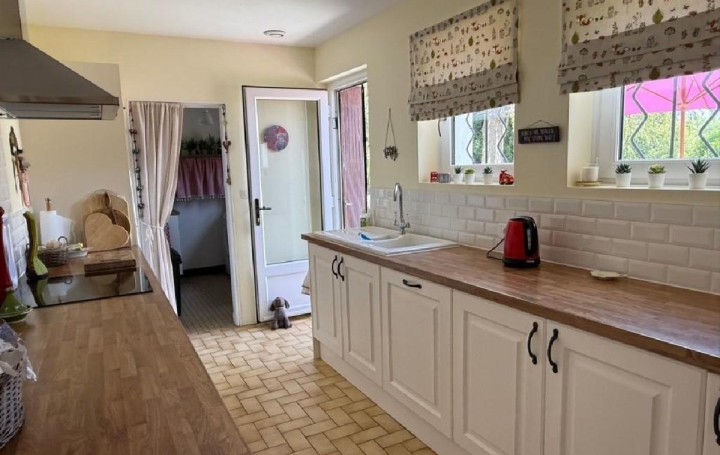 Maison CHARROUX (86250)  80 m2 123 650 € 