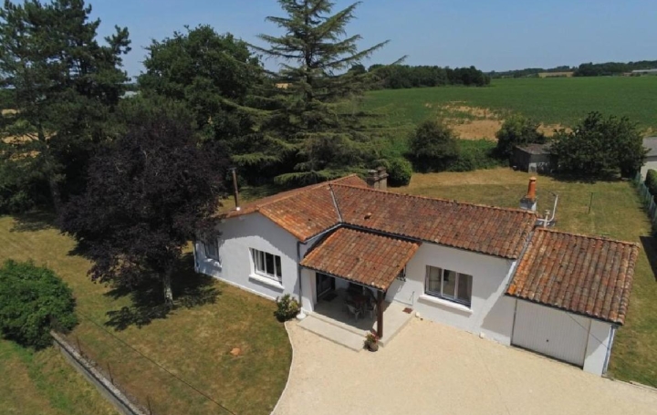 Maison CHARROUX (86250)  80 m2 123 650 € 