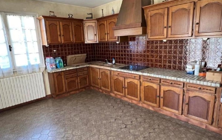 Maison SAUZE-VAUSSAIS (79190)  181 m2 150 530 € 