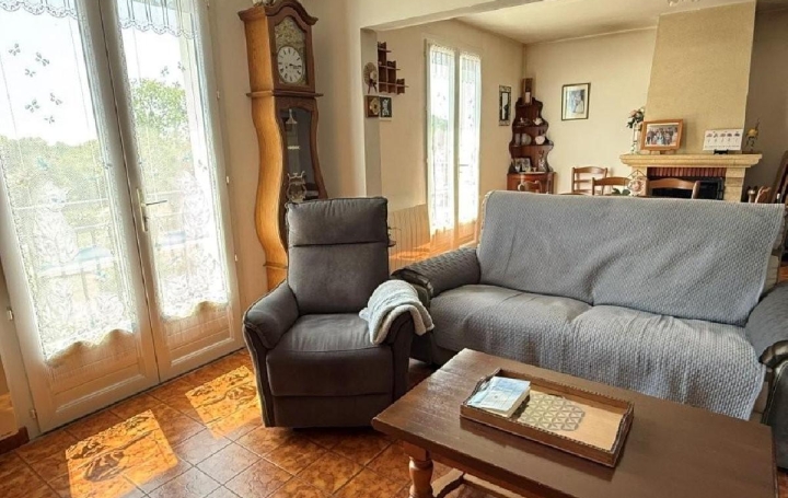 Maison VILLEFAGNAN (16240)  122 m2 170 200 € 