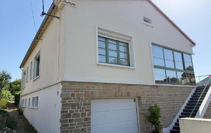 Maison CIVRAY (86400)  147 m2 149 950 € 