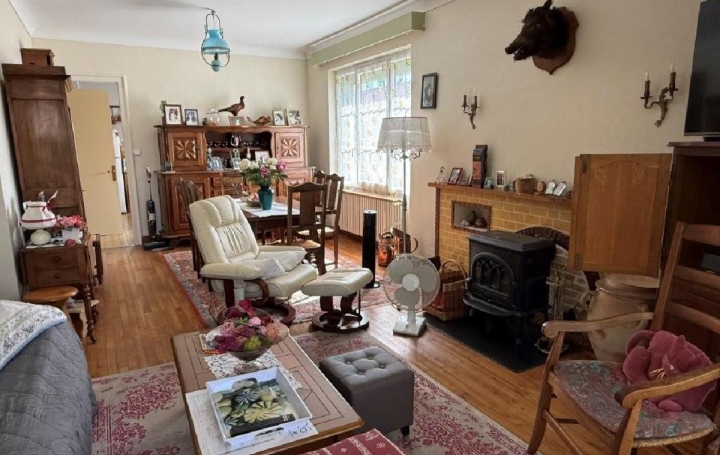 Maison CIVRAY (86400)  147 m2 149 950 € 