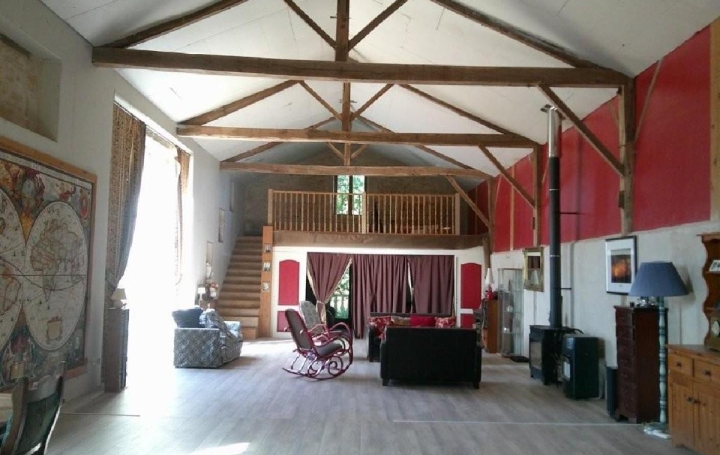 Maison SAUZE-VAUSSAIS (79190)  320 m2 159 570 € 