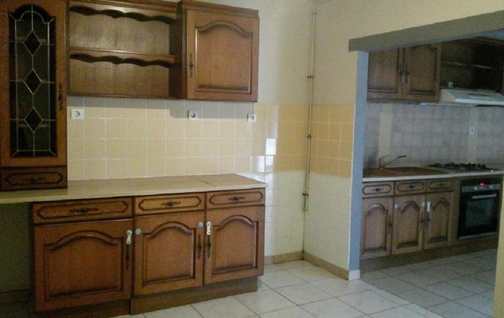 Maison LEZAY (79120)  124 m2 98 925 € 