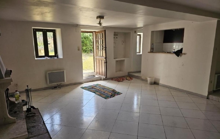 Maison SAUZE-VAUSSAIS (79190)  88 m2 69 180 € 
