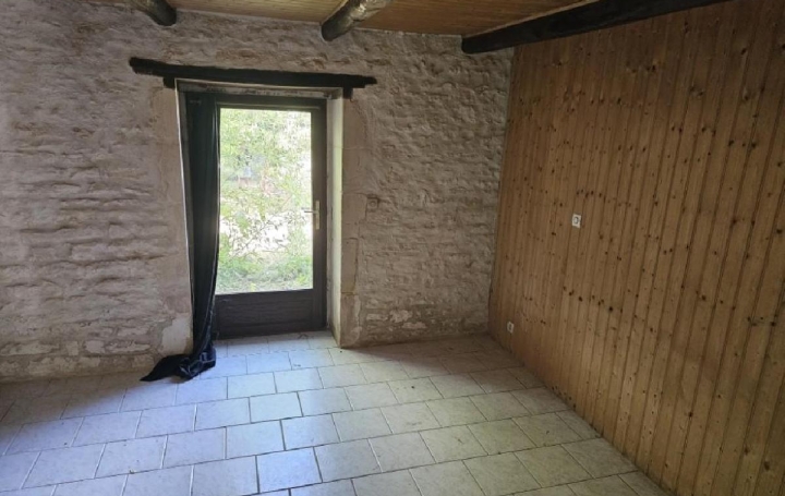 Maison SAUZE-VAUSSAIS (79190)  88 m2 69 180 € 