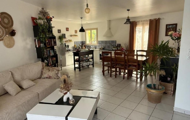 Maison VERTEUIL-SUR-CHARENTE (16510)  90 m2 148 900 € 