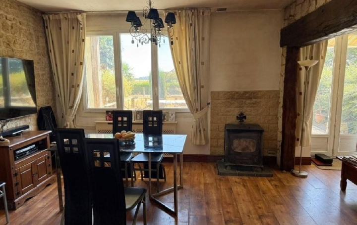 Maison VILLEFAGNAN (16240)  121 m2 134 400 € 