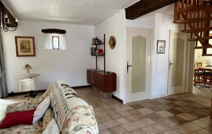 Maison VILLEFAGNAN (16240)  147 m2 143 500 € 