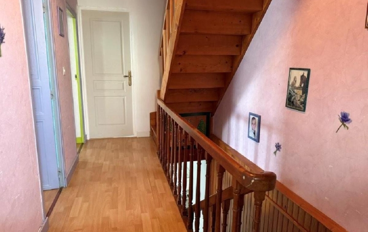 Maison VILLEFAGNAN (16240)  151 m2 138 700 € 