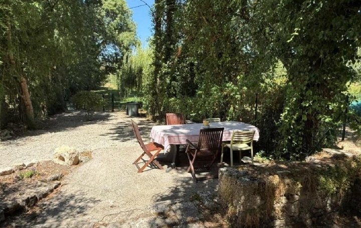 Maison MANSLE (16230)  182 m2 159 575 € 