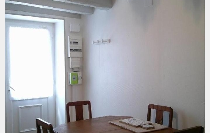 Maison VERTEUIL-SUR-CHARENTE (16510)  53 m2 86 000 € 