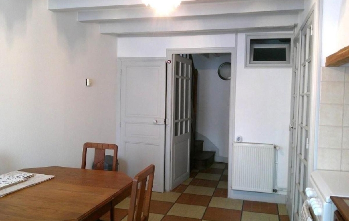 Maison VERTEUIL-SUR-CHARENTE (16510)  53 m2 86 000 € 